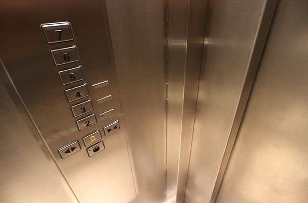 Asansörler esnafa müşteri kaybettiriyor