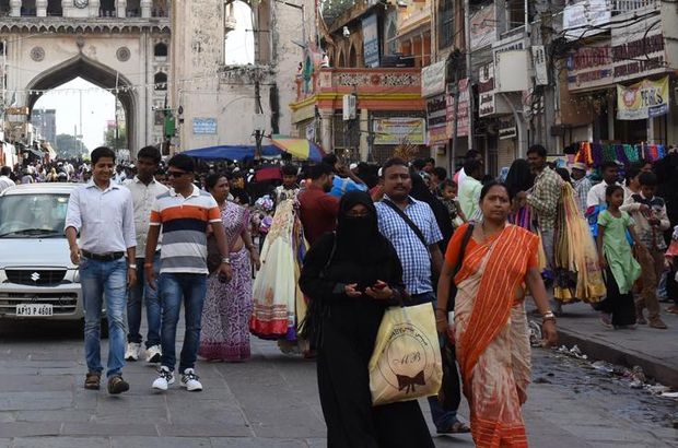 Hindistan'da kadın nüfusu giderek azaldı