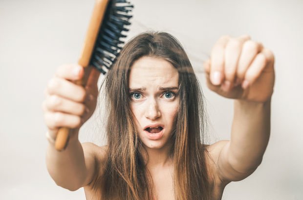 Saç dökülmesinin nedenleri nelerdir? Saç dökülmesi nasıl durdurulur?
