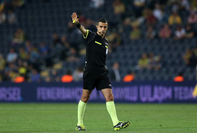 Bursaspor-Beşiktaş ve Fenerbahçe-Gençlerbirliği maçlarının hakemleri neden değişti?