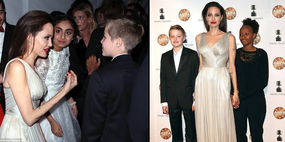 Kız kıza geziyorlar