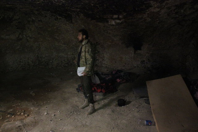 Afrin'de teröristlerin gizlendiği yeni tüneller bulundu