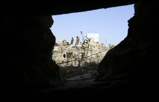Afrin'de teröristlerin gizlendiği yeni tüneller bulundu