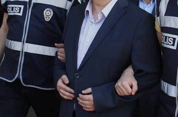 Kapatılan İzmir Üniversitesi ve Fatih Koleji sahibi gözaltında