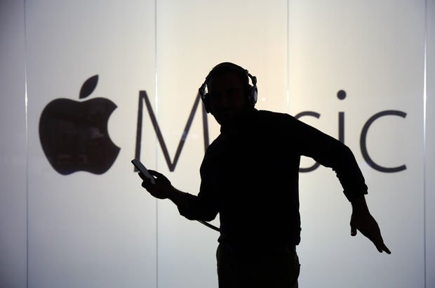 Apple kendi markasıyla kulaklık üretiyor!