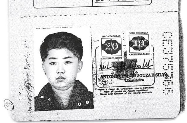Kim Jong Un ve babası vize alabilmek için sahte pasaport yaptırmış!