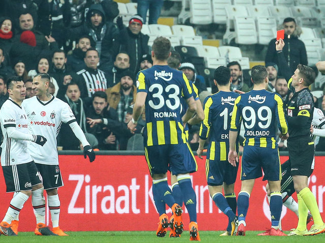 Beşiktaş Fenerbahçe derbisindeki kırmızı kartlar doğru mu? Bülent Yavuz kararları yorumladı! Fırat Aydınus...