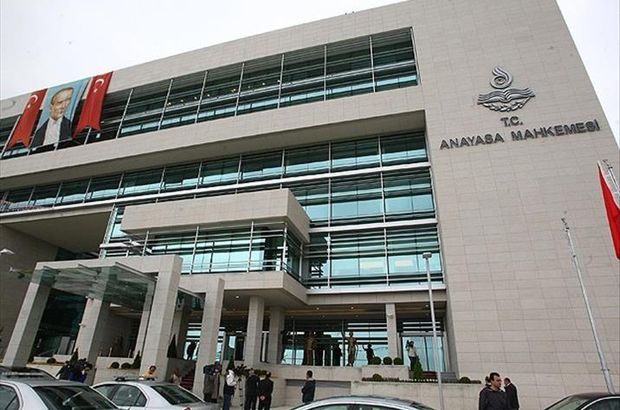 AYM, Türkiye Futbol Federasyonu kararlarına yargı yolunu kapatan düzenlemeyi iptal etti!