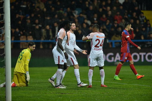 Aslan 7 Bitirdi Galatasaray Dan Tarihi Fark Karabukspor Galatasaray Mac Ozeti
