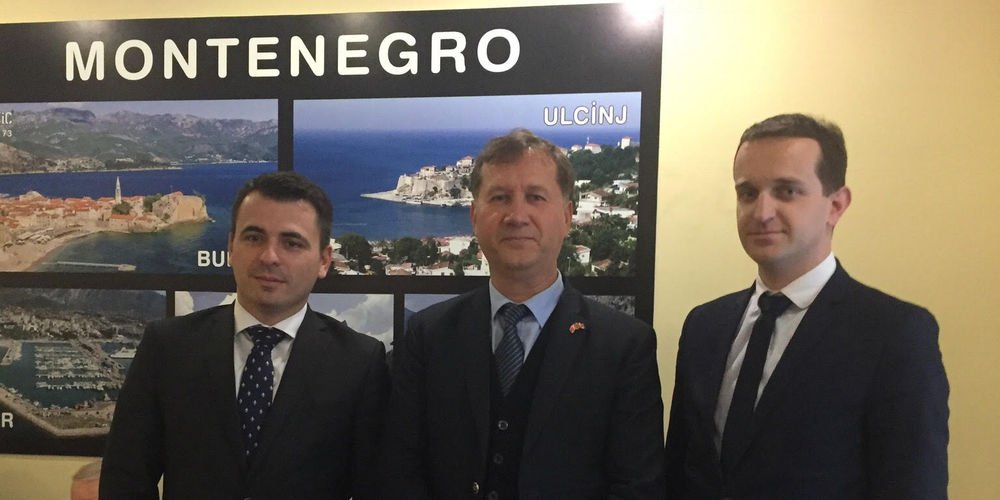 Karadağ'da özel davet