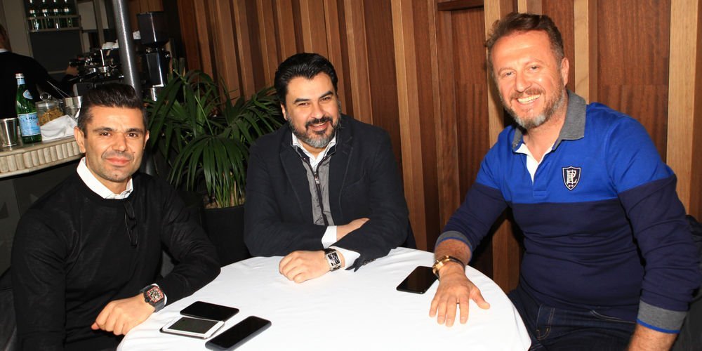 İş yemeğinde buluştular