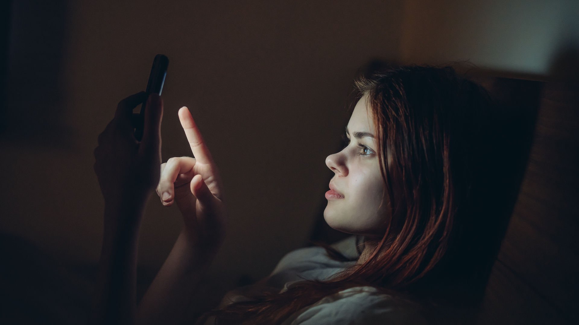 Akıllı Telefon ve Tabletler Uykuyu Nasıl Etkiliyor Akıllı Telefon ve Tabletler Uykuyu Nasıl Etkiliyor