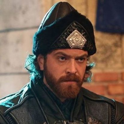 Kalender Gunalp Bey Kimdir Dirilis Ertugrul Da Gunalp I Canlandiran Engin Ozturk Kimdir Gundem Haberleri