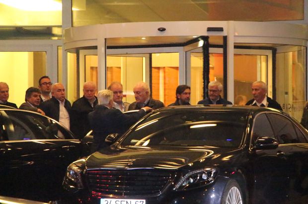 Son Dakika Haberi Eski Fenerbahce Baskani Ali Sen In Esi Benta Sen Vefat Etti Benta Sen Kimdir