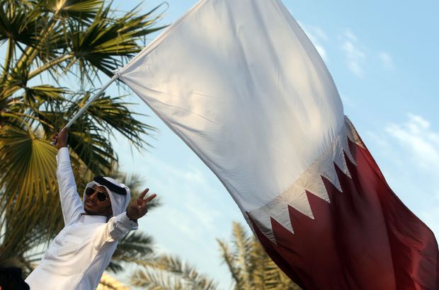 Katar'da zorunlu askerlik süresi uzatıldı!