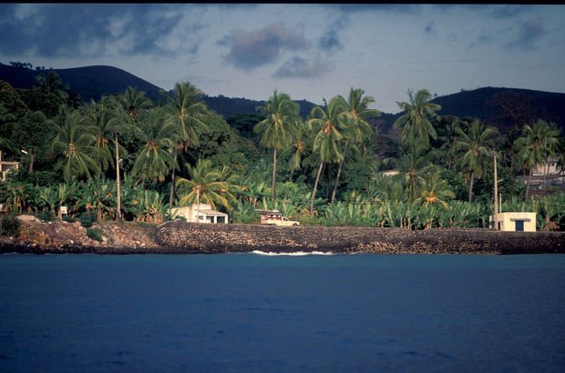 Mis kokulu balayı adası: Comor!
