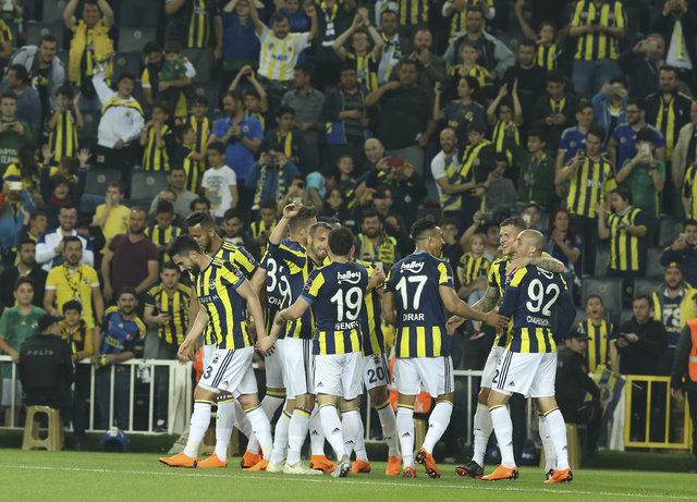 Rıdvan Dilmen, Fenerbahçe - Antalyaspor maçını ve gündemi değerlendirdi: Şenol Güneş'in başı bence kanamadı...