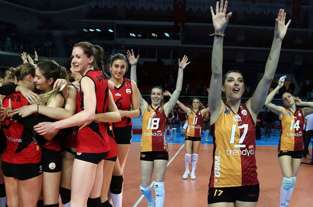 Vakifbank Ve Galatasaray Romanya Da Cev Sampiyonlar Ligi Nde Final Four Da Mucadele Ediyor