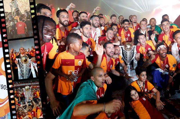 Galatasaray şampiyonluk kupasını kaldırdı!