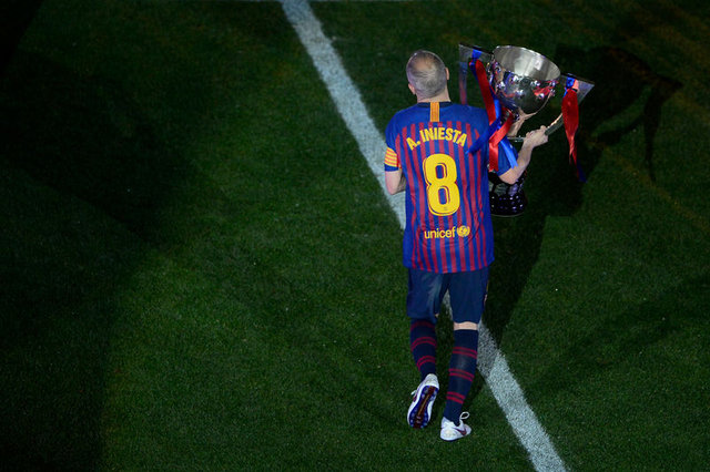 Andres Iniesta'dan Barcelona ve Camp Nou'ya duygusal veda