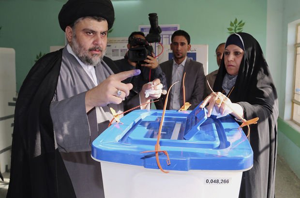Irak'ta seçimin galibi Mukteda es-Sadr'dan tüm kesimlere sıcak mesaj!