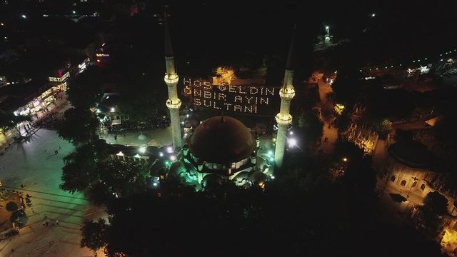 İstanbul iftar vakti, saati 2018! Bugün akşam ezanı İstanbul'da saat kaçta okunacak? İstanbul iftar!