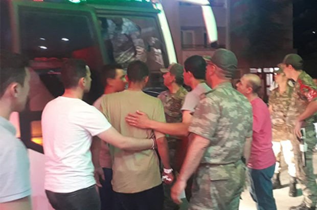 Son dakika! Amasya 15'inci Piyade Tugayı'nda askerler hastaneye kaldırıldı