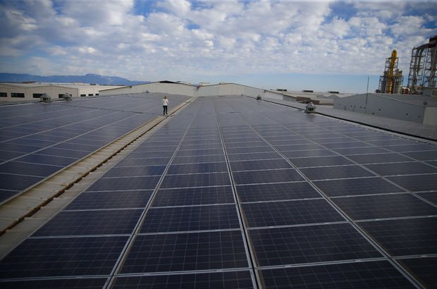Antalya'ya 125 milyon liralık güneş paneli fabrikası