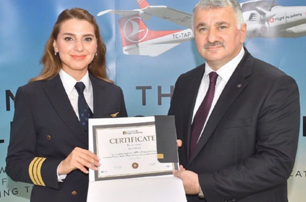 Türk Hava Yolları'na 24 pilot daha katıldı