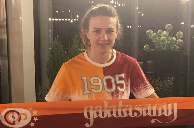 Galatasaray, Meryem Boz'u transfer etti