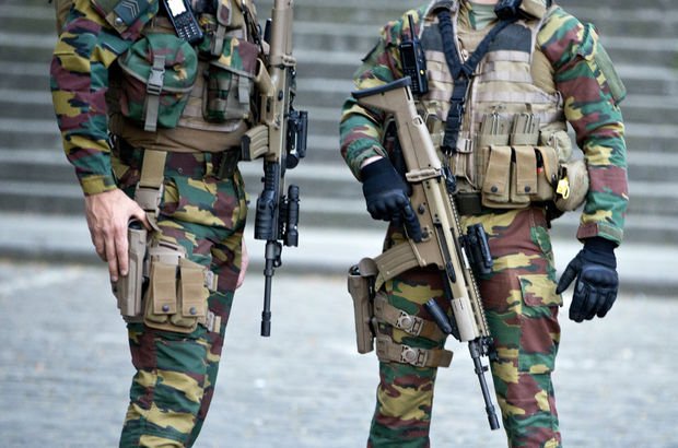Son dakika! Belçika'da silahlı saldırı! 2 polis öldürüldü...