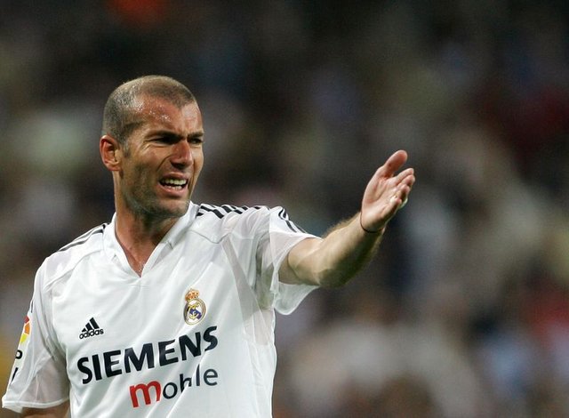 Zidane, Galatasaray'ın kapısından döndü!