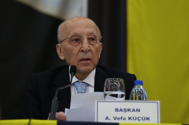Fenerbahçe Divan Kurulu Başkanı Vefa Küçük 