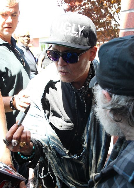 johnny depp in korkunc goruntusunun sirri ortaya cikti magazin haberleri dunyadan haberleri