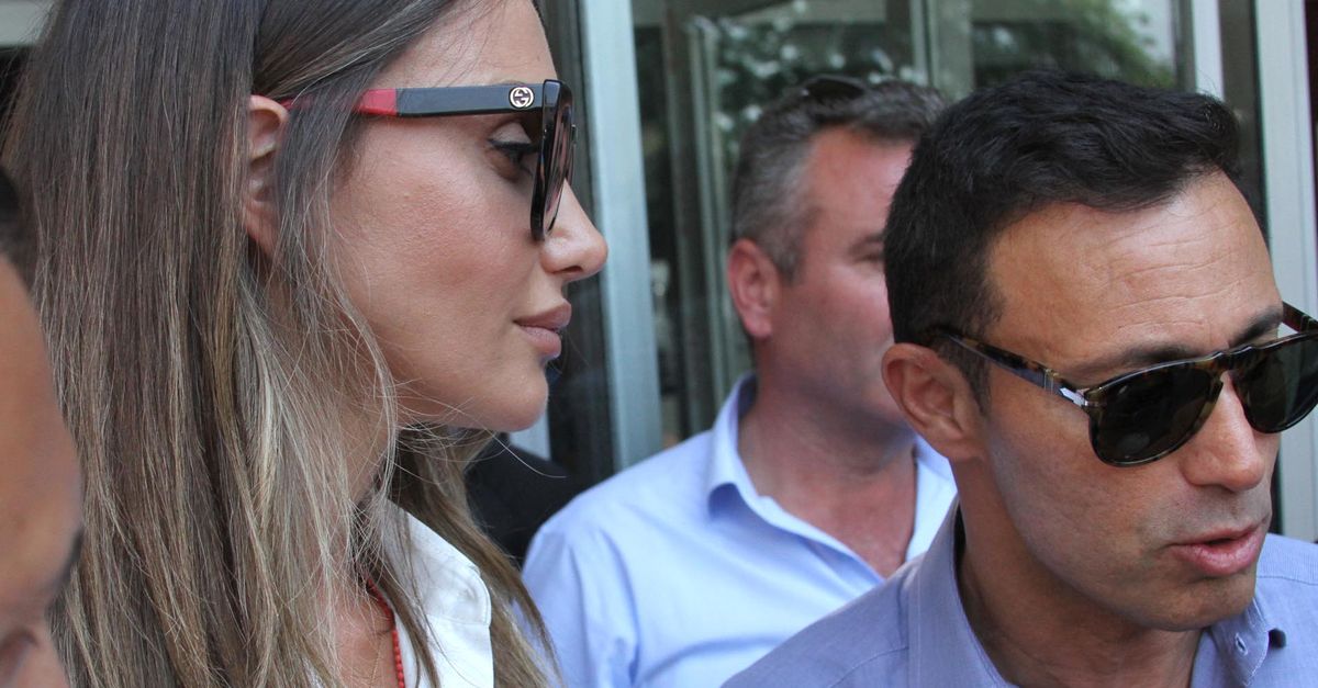 Mustafa Sandal Ile Emina Sandal Anlasmali Olarak Bosandi Magazin Haberleri