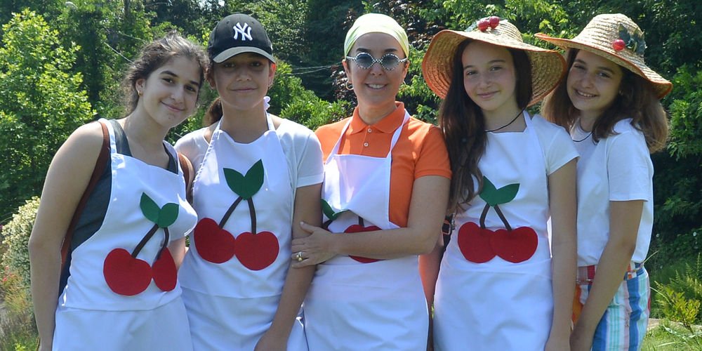 Kiraz festivalinde TEGV'e destek