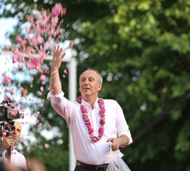 Dünya liderlerinin beden dili danışmanı Mark Bowden Türk liderleri yorumladı