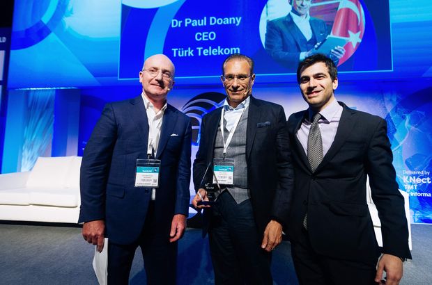 Yılın Telekom Operatörü Yönetici ödülü Paul Doany'e