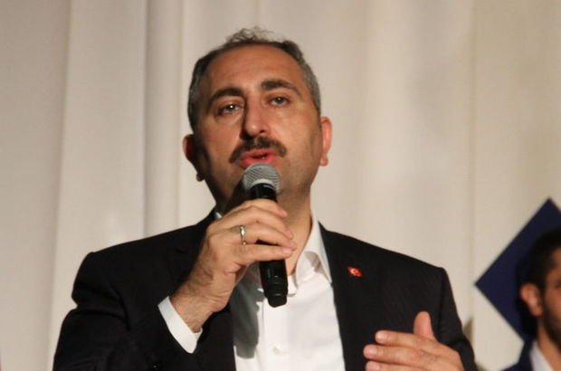 Son dakika Adalet Bakanından mükerrer oy kullanan kişiyle ilgili açıklama Son dakika Adalet Bakanından mükerrer oy kullanan kişiyle ilgili açıklama