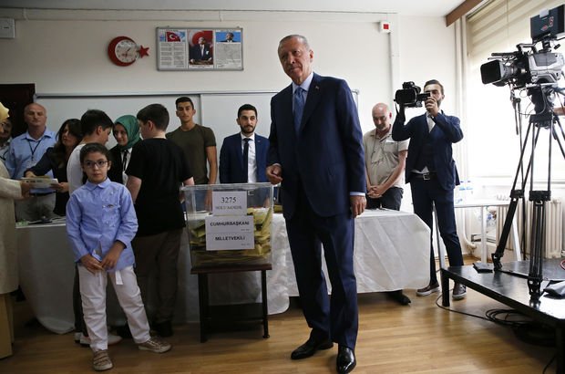 Son dakika: Erdoğan seçim sonuçlarının ardından ilk konuşmasını yaptı