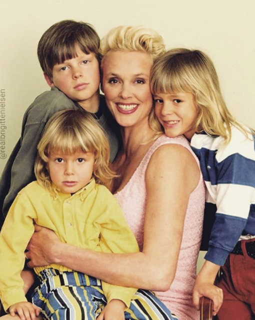 Brigitte Nielsen 54 yaşında anne oldu! - Magazin haberleri