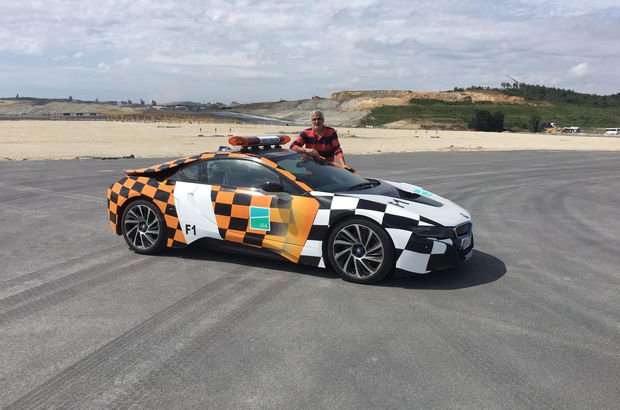 Bmw i8 yeni havalimanı