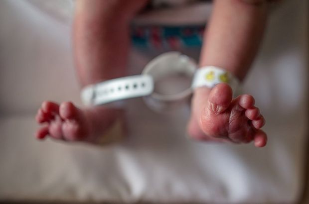 Şanlıurfa'da korkunç olay! Sağlık personeli makasla bebeğin parmağını kesti