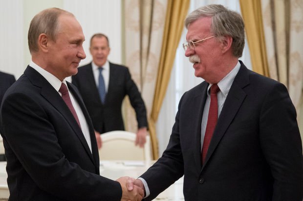 Kremlin'de üst düzey ABD-Rusya zirvesi