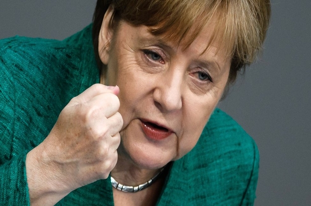 Almanya Başbakanı Merkel: Göç, Avrupa Birliği'nin geleceğini belirleyebilir