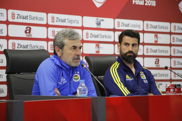 Last Minute Transfer News In Fenerbahce Shocking Words For Volkan Demirel By Phillip Cocu