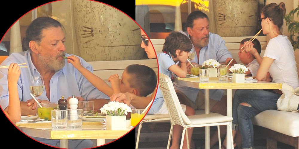 Oğlunun elinden en güzel yemek