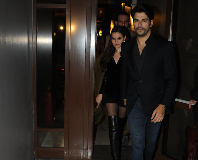 Fahriye Evcen'in eÅi Burak Ãzçivit reklamdan kazandı, arabaya yatırdı - Magazin haberleri