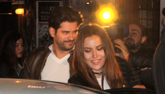 Fahriye Evcen'in eÅi Burak Ãzçivit reklamdan kazandı, arabaya yatırdı - Magazin haberleri