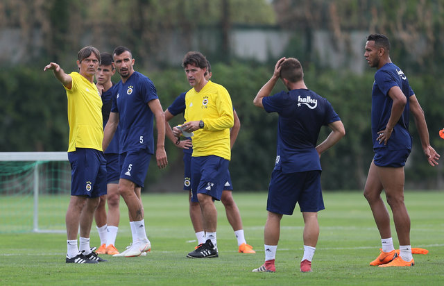 Ä°Åte Cocu`nun Åampiyonlar Ligi planÄ±! FenerbahÃ§e haberleri!